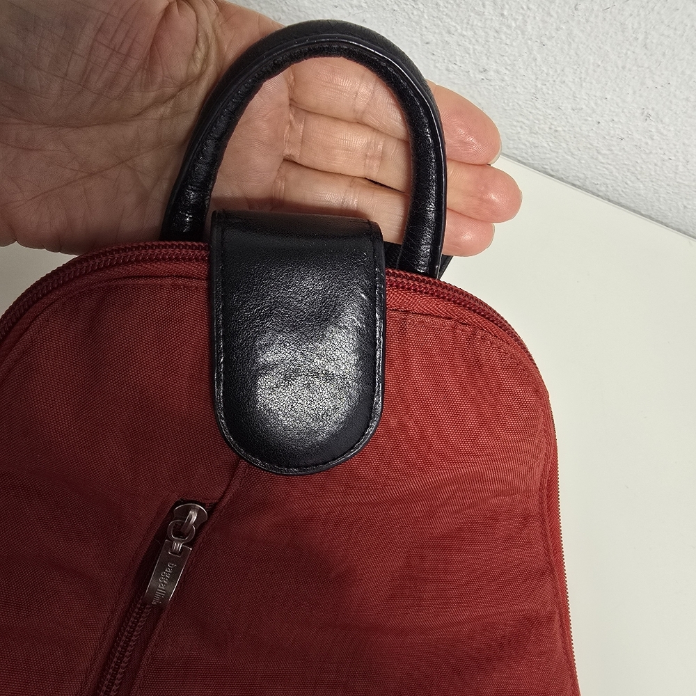 Bagallini Metro Backpack Sling Shoulder Bag - Picture 15 of 15